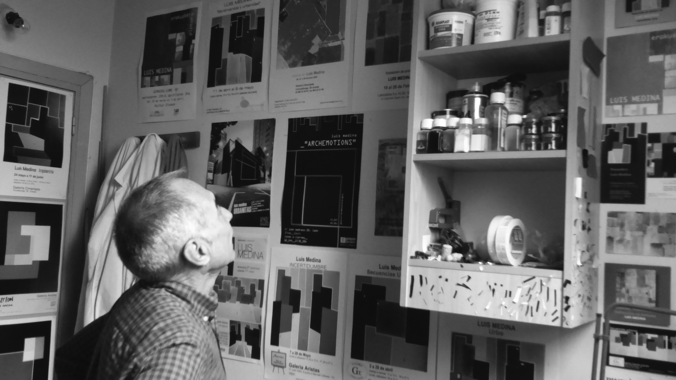 Luis Medina, peintre à la galerie zet