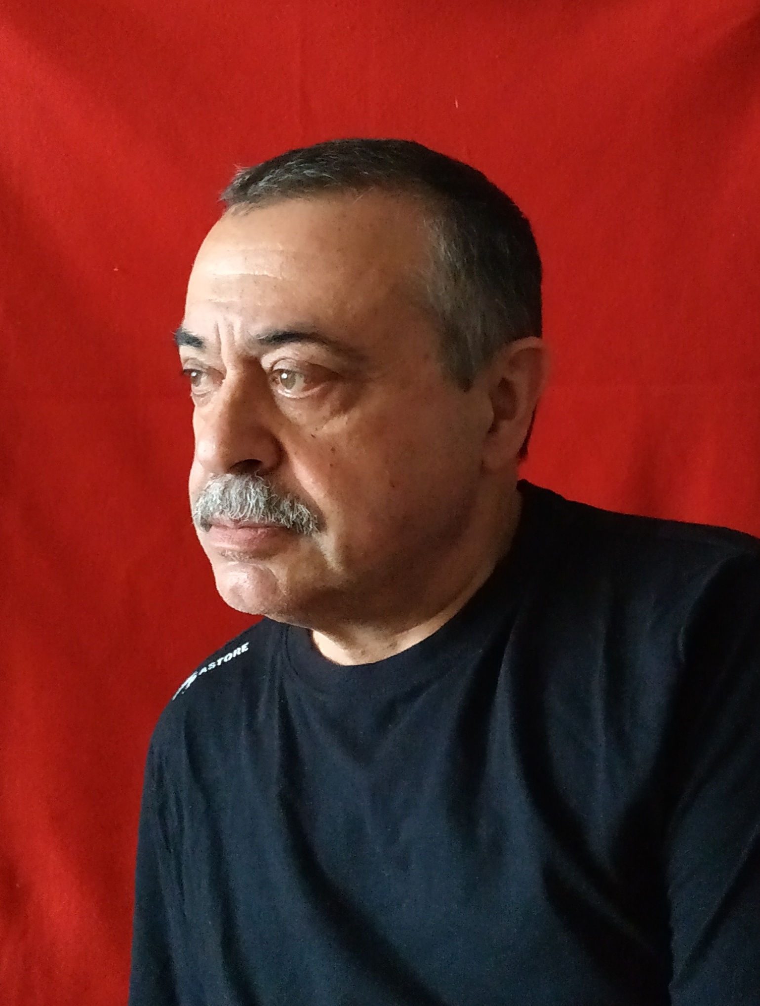 TOMAS CASTAÑO, pintor en la galería zet