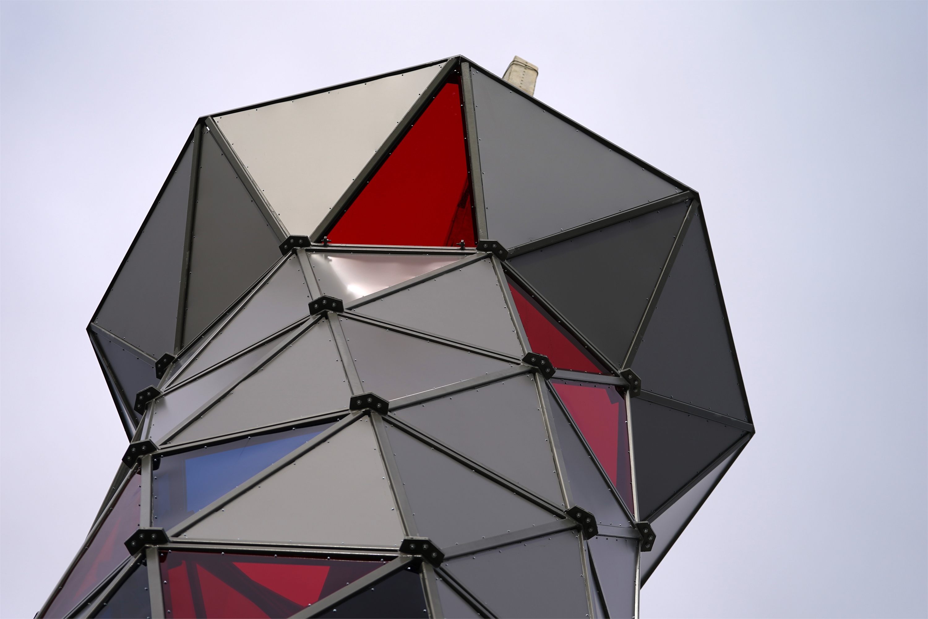 LIGHT TOWER por Volker Schnüttgen