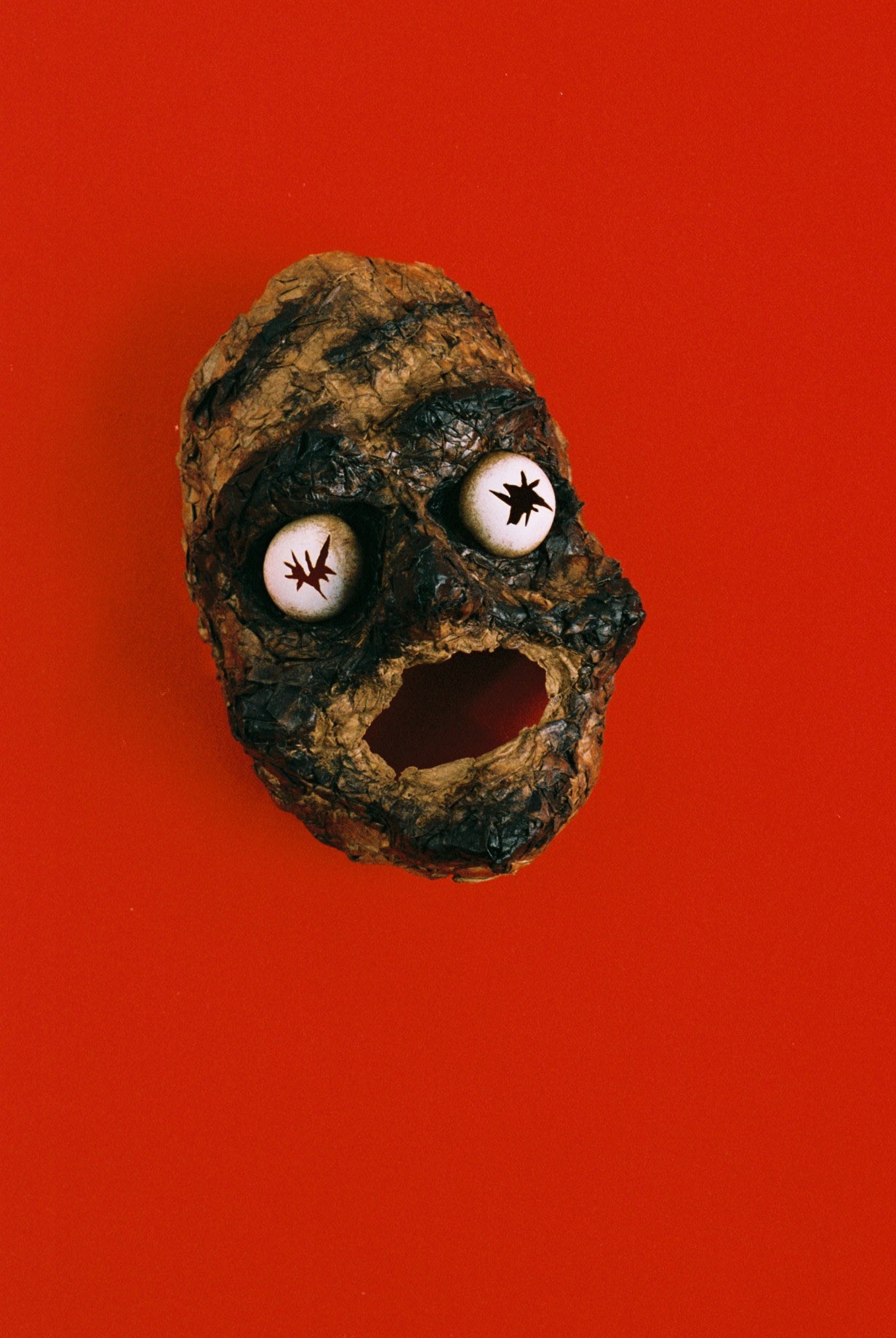 MÁSCARA 358, original Abstrait Technique mixte Sculpture par António  Jorge