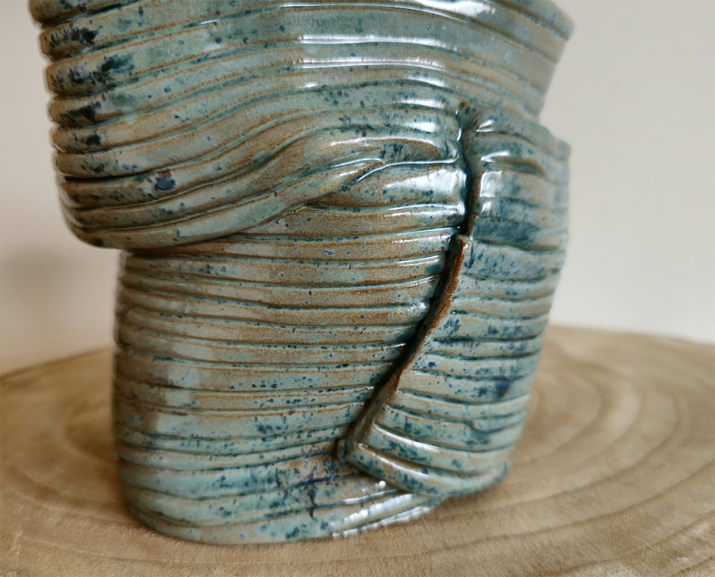 Vase VII (COCOON OF BUTTERFLIES), original Human Figure Ceramic Sculpture by Ana Sousa Santos