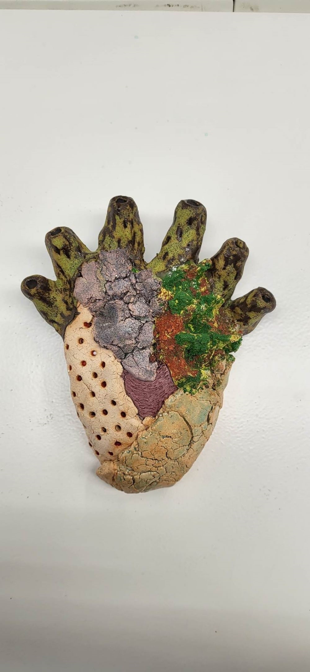 Coração em Contramão, original Body Ceramic Sculpture by Liliana Velho