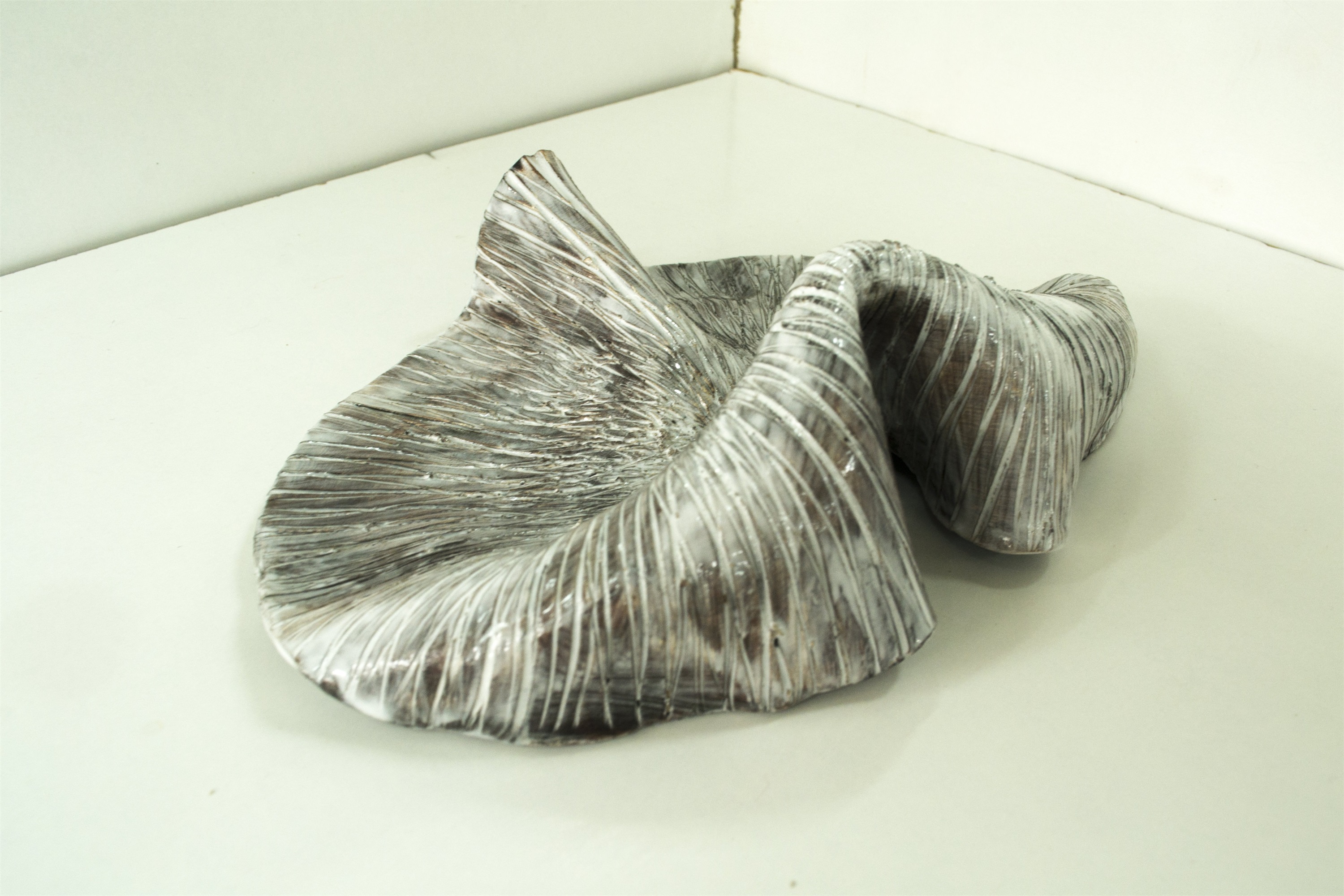 Tágide (colour 2), original Abstract Ceramic Sculpture by Ana Almeida Pinto