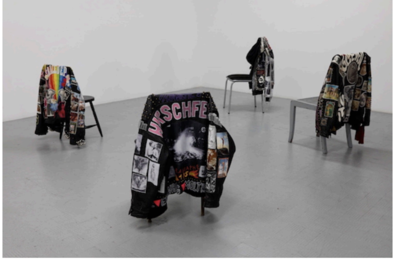 Race d’Ep!, original   Installation by João Pedro Vale + Nuno Alexandre  Ferreira