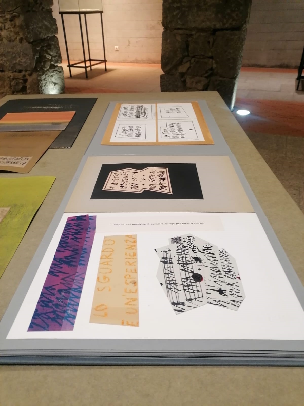 poesie-immagini [graphic poetry], original Resumen Técnica Mixta Dibujo e Ilustración de Giancarlo  Pavanello