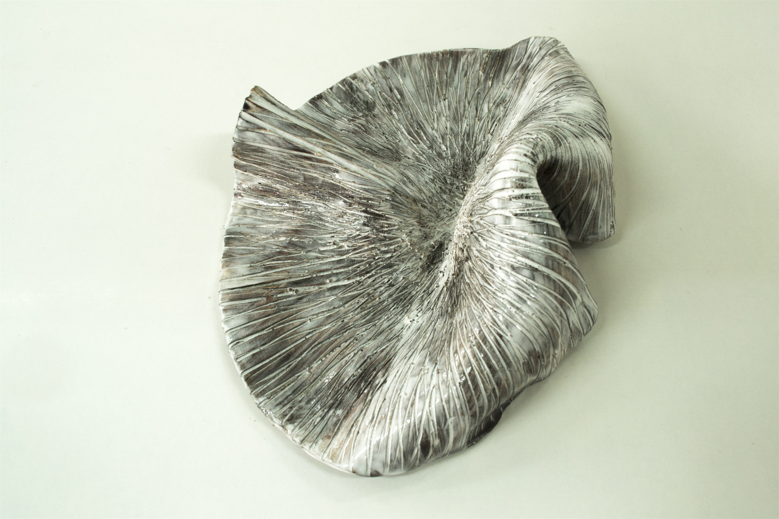 Tágide (colour 2), original Abstract Ceramic Sculpture by Ana Almeida Pinto